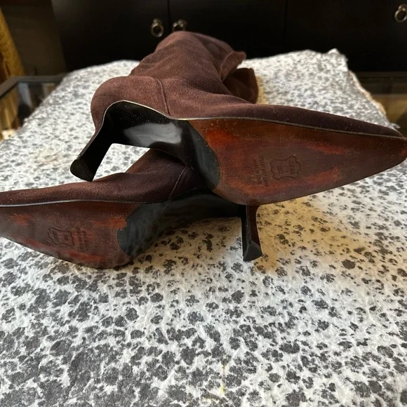 STUART WEITZMAN Brown Suede Heeled Pull Up Tall Boots - Picture 8 of 9